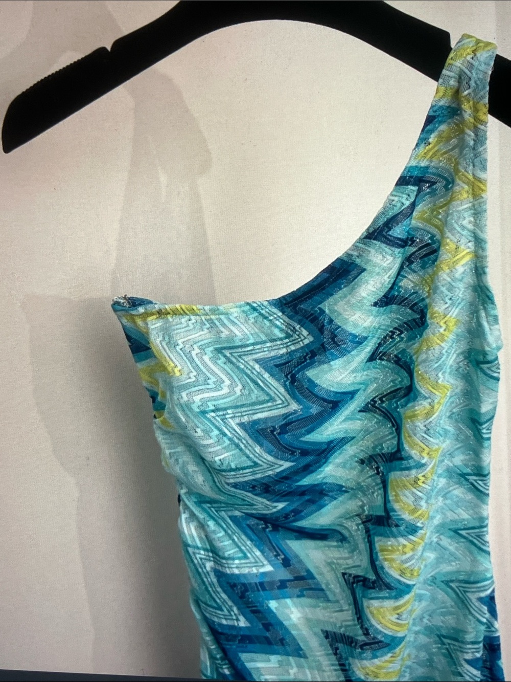 Missoni Turquoise & Navy One-Shoulder Zigzag Fringe Mini Dress - Picture 2 of 8